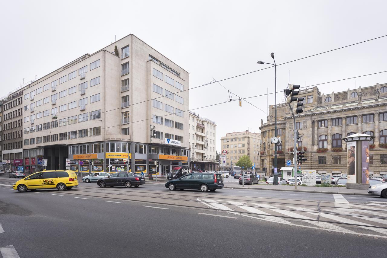 Merkur Park Prag Exteriör bild